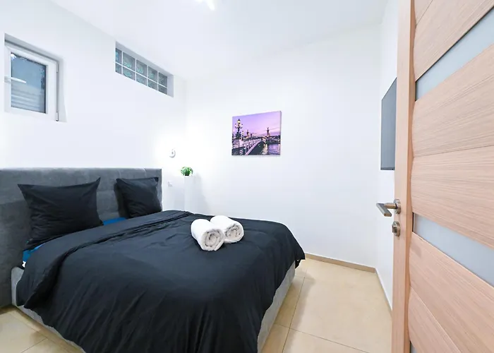 Grand Loft A Deux Pas De La Mer N1